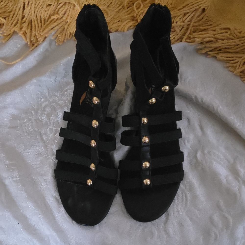 AEROSOLES Black Sandals with Gold Accents